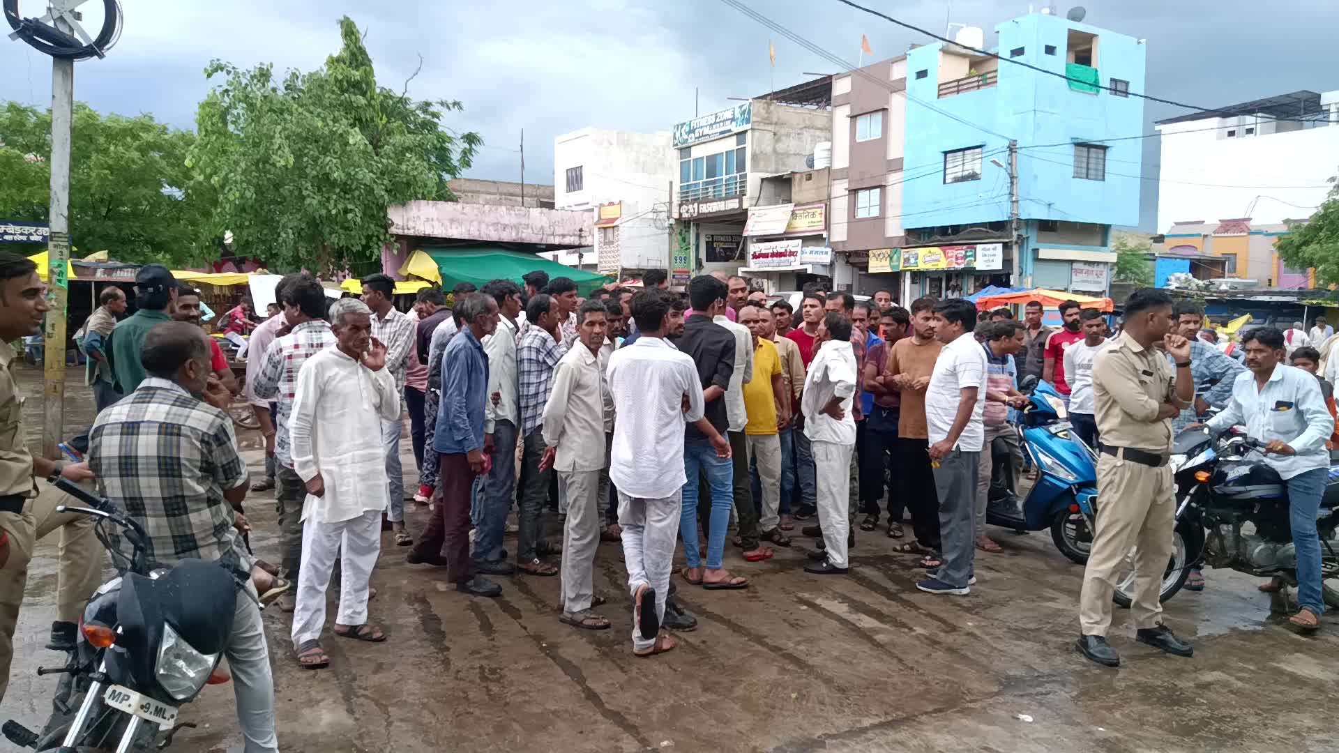 Rajgarh News: अपराधियों के हौसले बुलंद: फिरौती की रकम नहीं देने पर की व्यापारी की हत्या, व्यापारी के बेटों को भी फोन कर दी धमकी