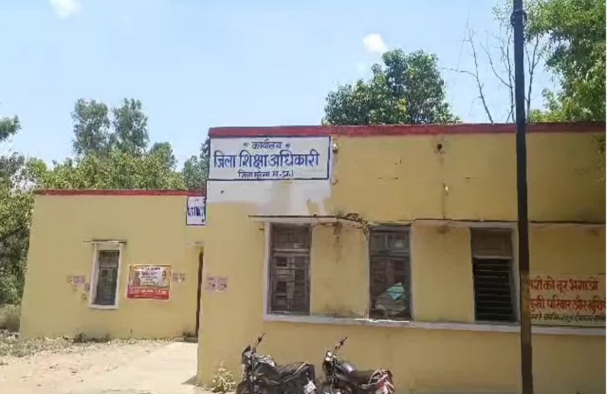 Morena News: जांच से पहले ही छूटने लगे दिव्यांग शिक्षकों के पसीने, एक ही दिन में आधा दर्जन से ज्यादा ने दिया इस्तीफा