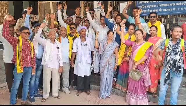 CG News: UCC के खिलाफ एकजुट हुए छत्तीसगढ़ के सर्व आदिवासी समाज, राष्ट्रपति के नाम सौंपा ज्ञापन