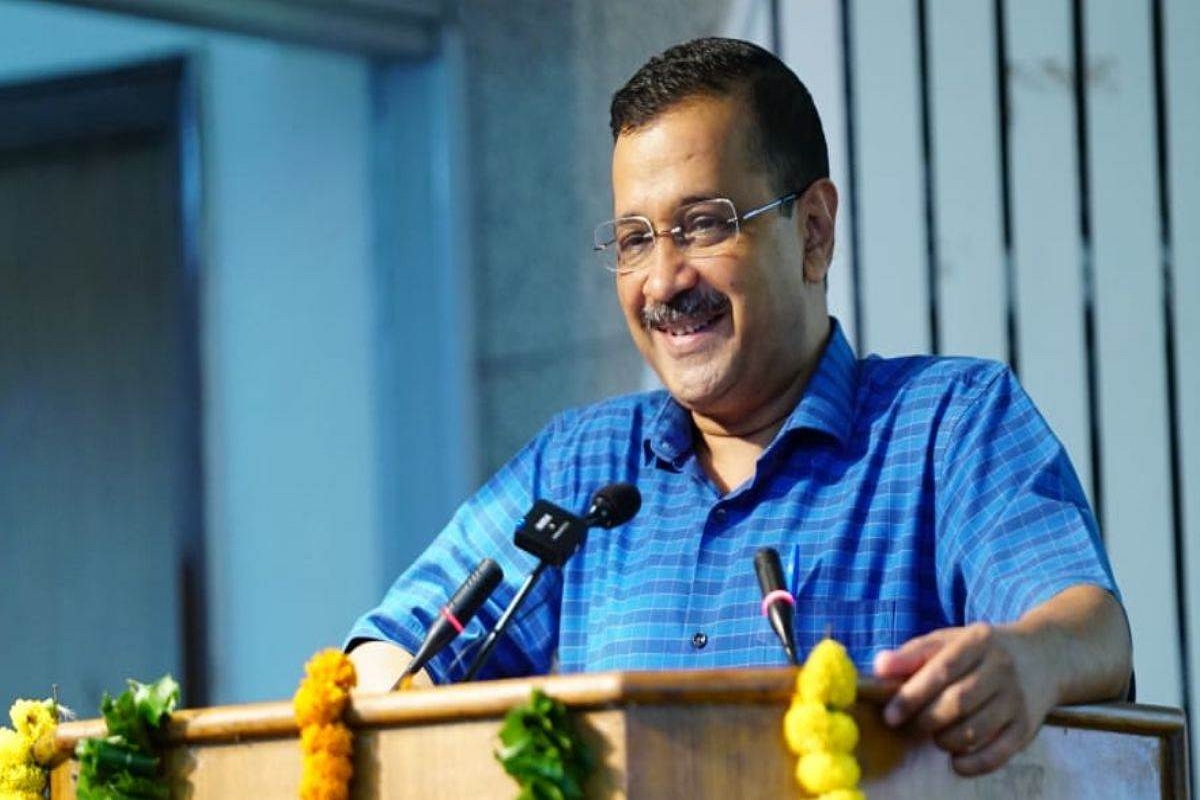 Kejariwal in Gwalior: केजरीवाल ने सुनाई ‘चौथी पास’ राजा की कहानी, कहा ‘MP जान गया अनपढ़ राजा देश के लिए कितना घातक’