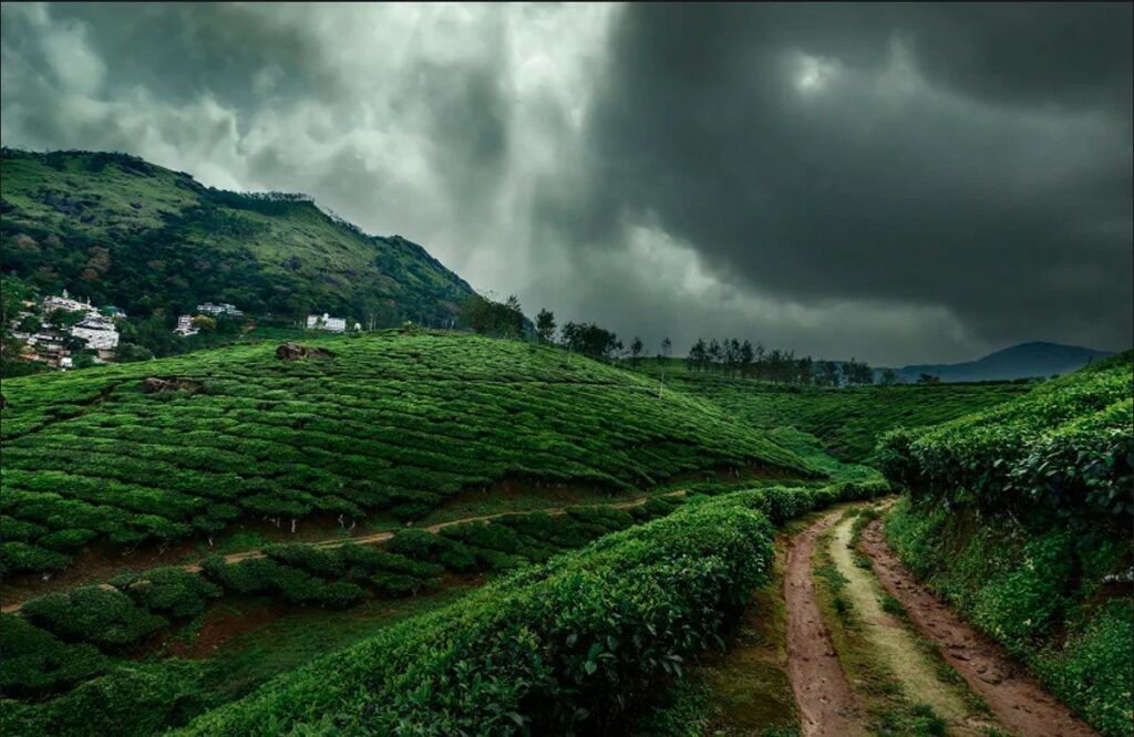 Monsoon me ghoomne ki jagha