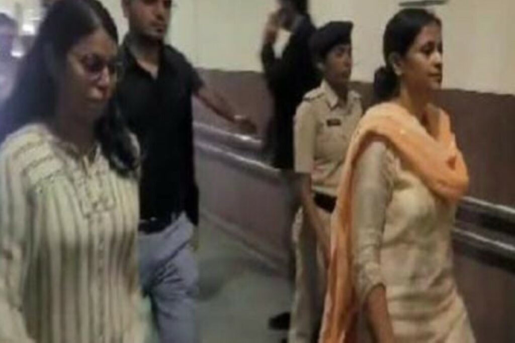 IAS Ranu Sahu in court