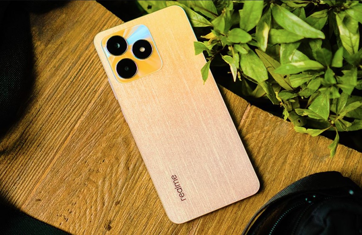 Realme का नया धांसू फोन जल्द ही भारत में लेने जा रहा एंट्री, फीचर्स आए सामने, यहां देखें फुल डिटेल