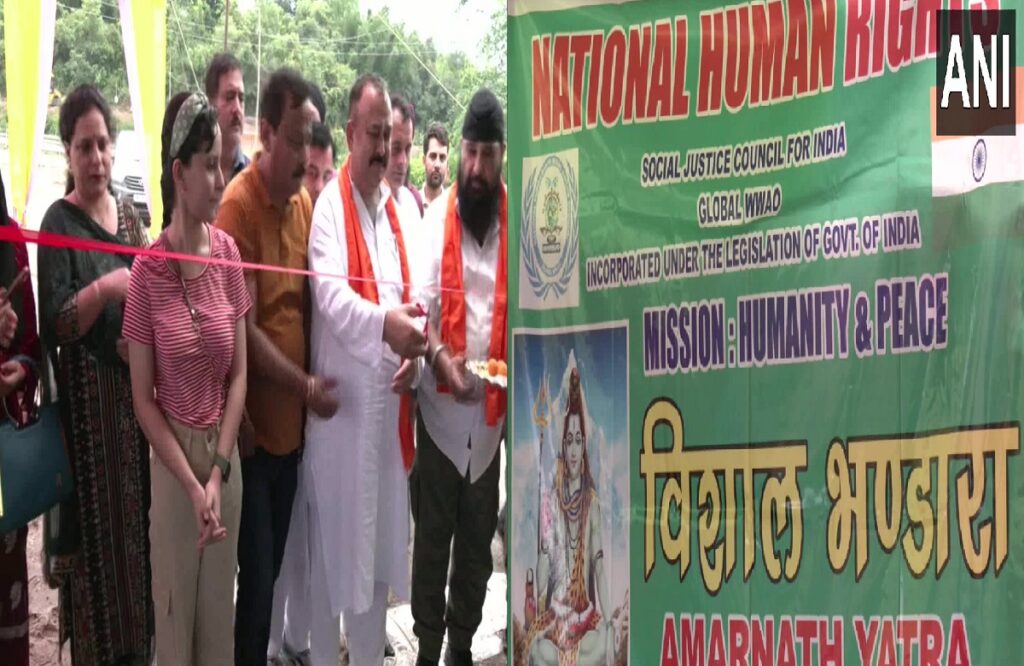 NGO community kitchen set up for Amarnath pilgrims