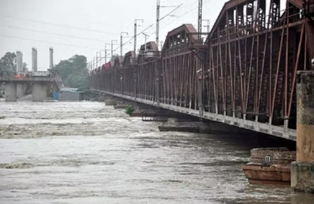 Yamuna water level increased again