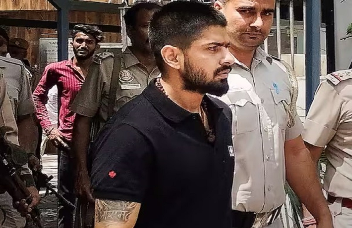 Lawrence Bishnoi Gang News : लॉरेंस बिश्नोई गैंग के 7 शूटर्स को पुलिस ने किया गिरफ्तार, बाबा सिद्दीकी हत्याकांड से जुड़े तार, पूछताछ में होंगे बड़े खुलासे