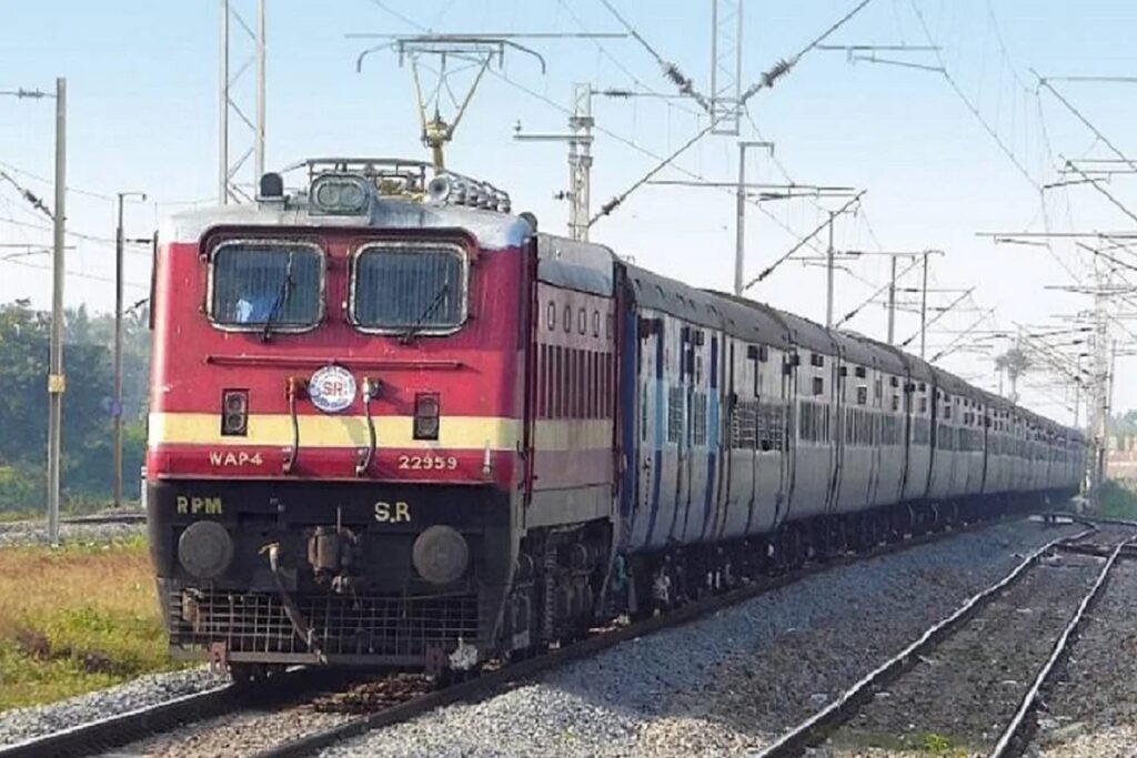 Cancelled trains will run again on Rakshabandhan