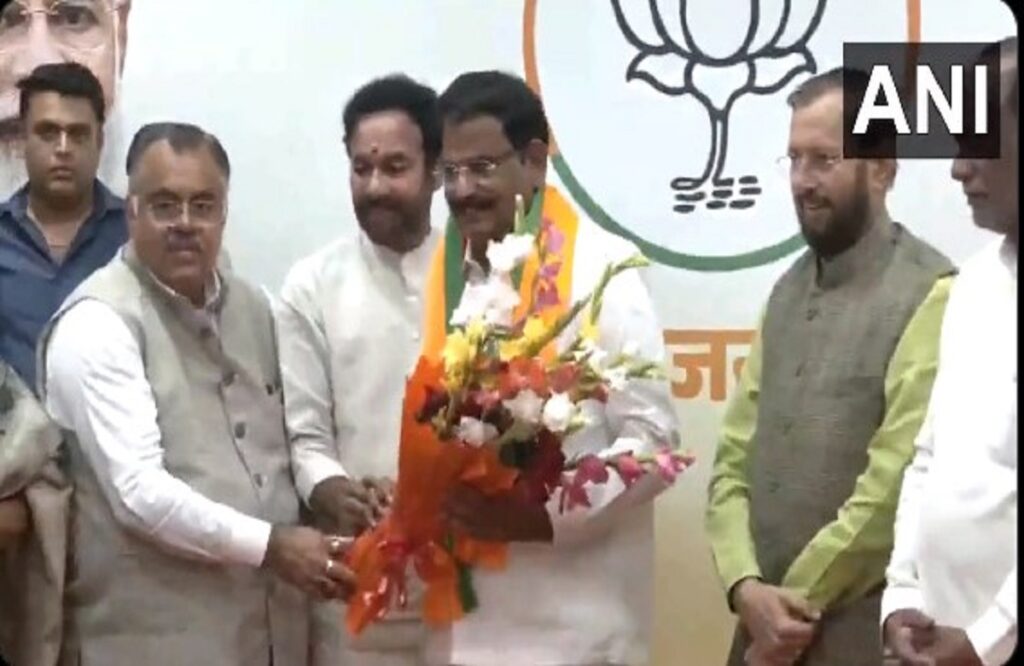 Three leaders including former MLA joined BJP: