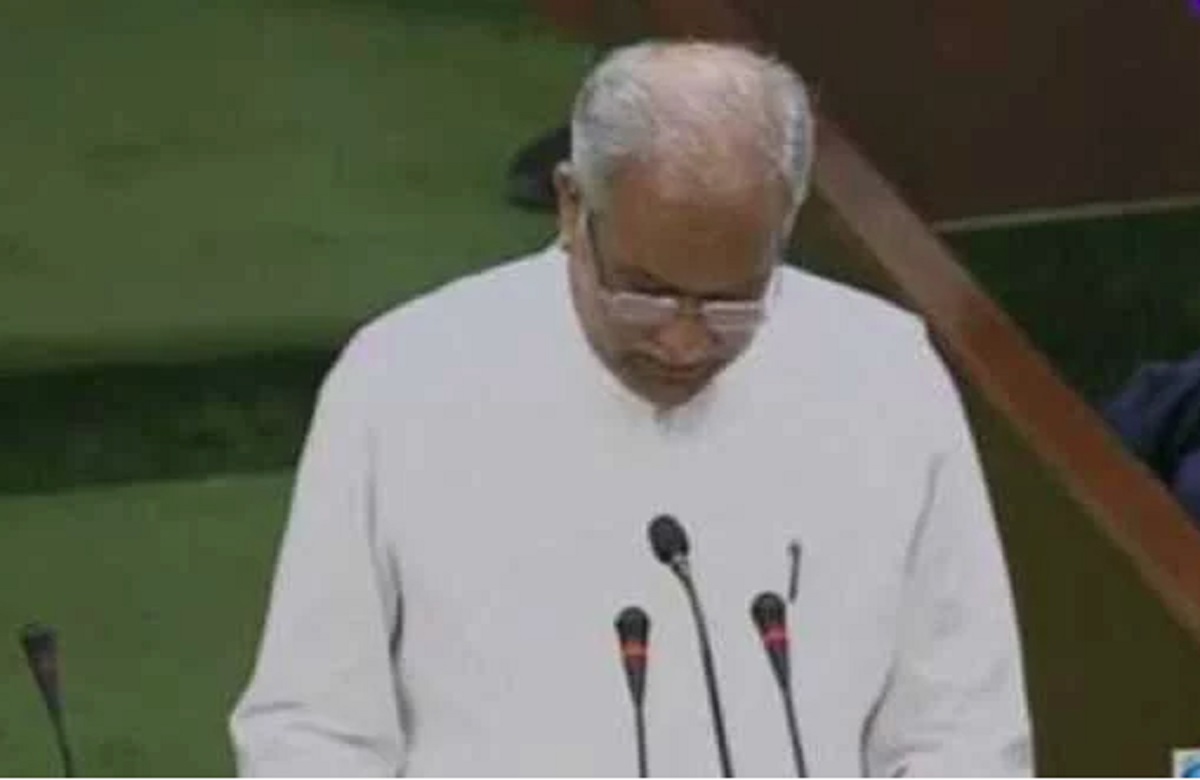 ‘अजय चंद्राकर विधायकों को गलत संबोधन करते हैं’, सदन में CM भूपेश ने विधायक पर साधा निशाना