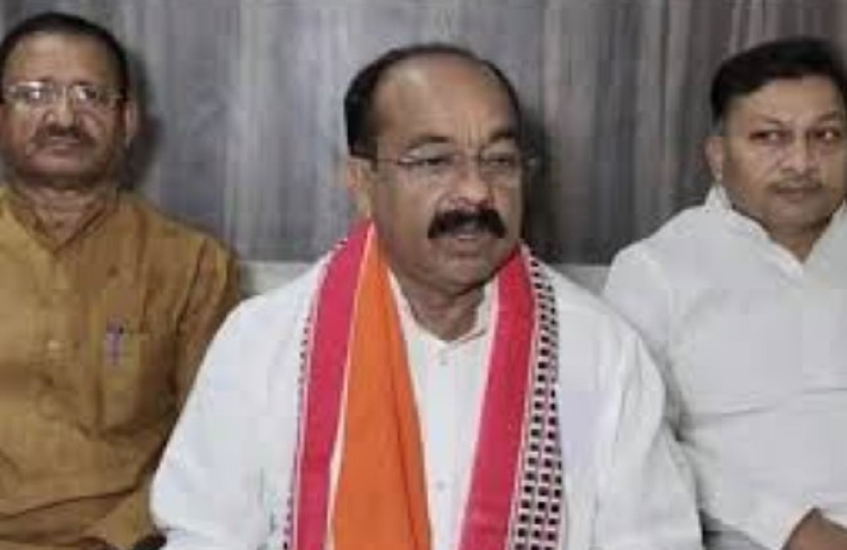 कांग्रेसियों ने PM के खिलाफ किया अपशब्दों का प्रयोग! अरुण साव बोले- ये भाषा है कांग्रेस की राष्ट्र के प्रधान के लिए ?