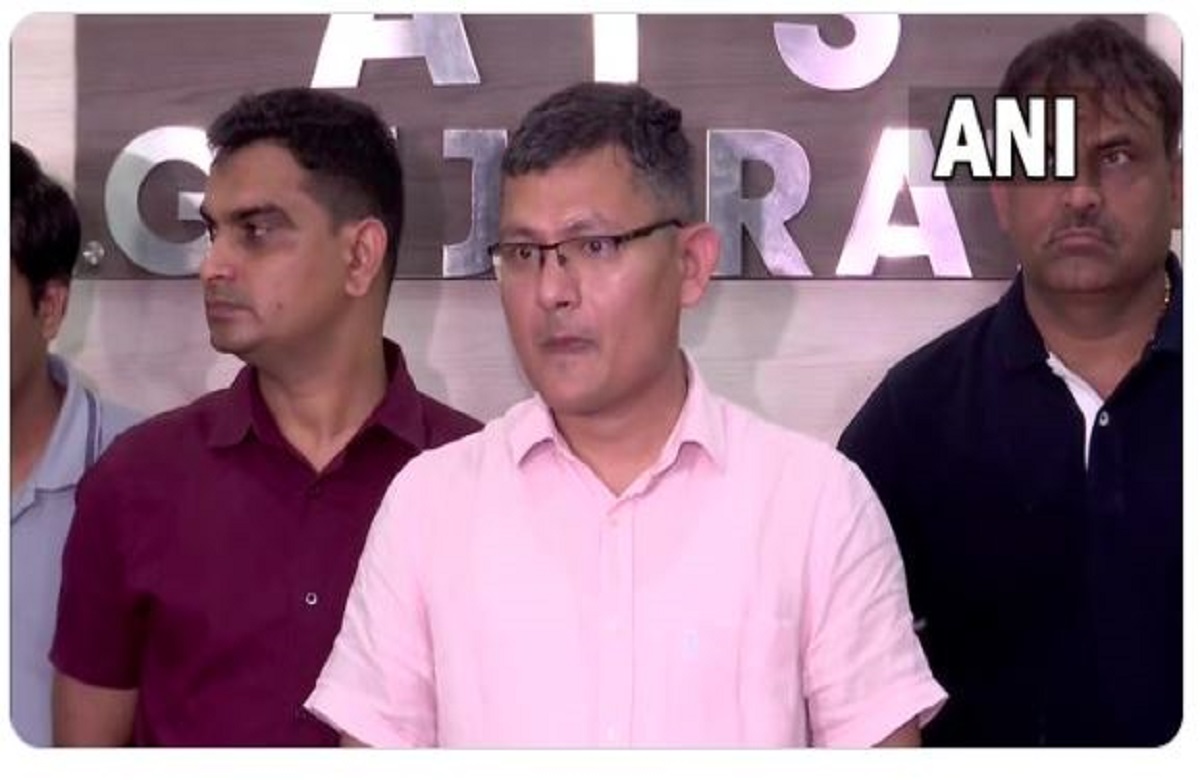 पाकिस्तान की ‘अदिती’ को संवेदनशील जानकारी भेजता था BSF दफ्तर में तैनात शख्स, पेटीएम से मिलते थे पैसे, ATS ने दबोचा