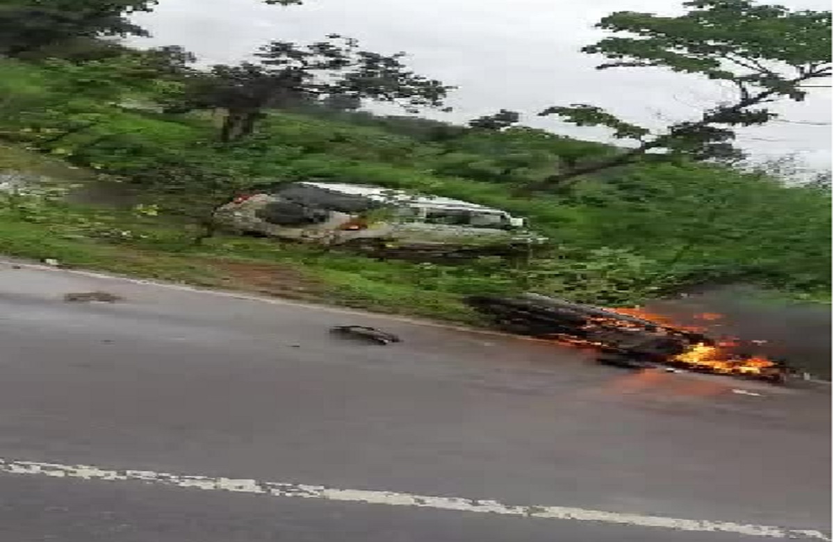 Janjgir News: मैनपाट घूमने जा रहे लोगों को अज्ञात वाहन ने मारी टक्कर, हादसे में 15 लोग घायल एक की मौत