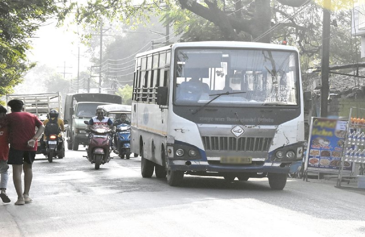 3 साल बाद फिर से एयरपोर्ट से शुरू हुई सिटी बस सेवा, एयरपोर्ट से दुर्ग तक का किराया होगा इतना