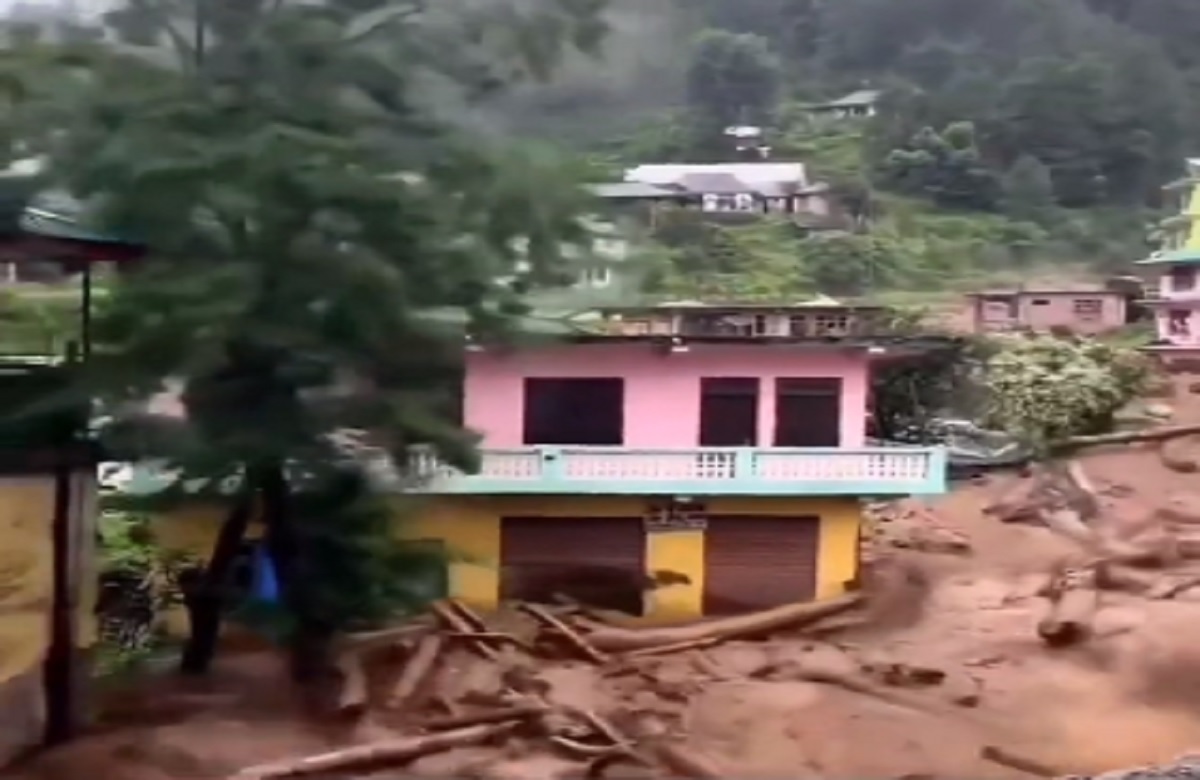 जुलाई में बारिश ने तोड़े कई रिकॉर्ड, आज के लिए भी जारी हुए अलर्ट, अब तक 54 लोगों ने गवाई जान