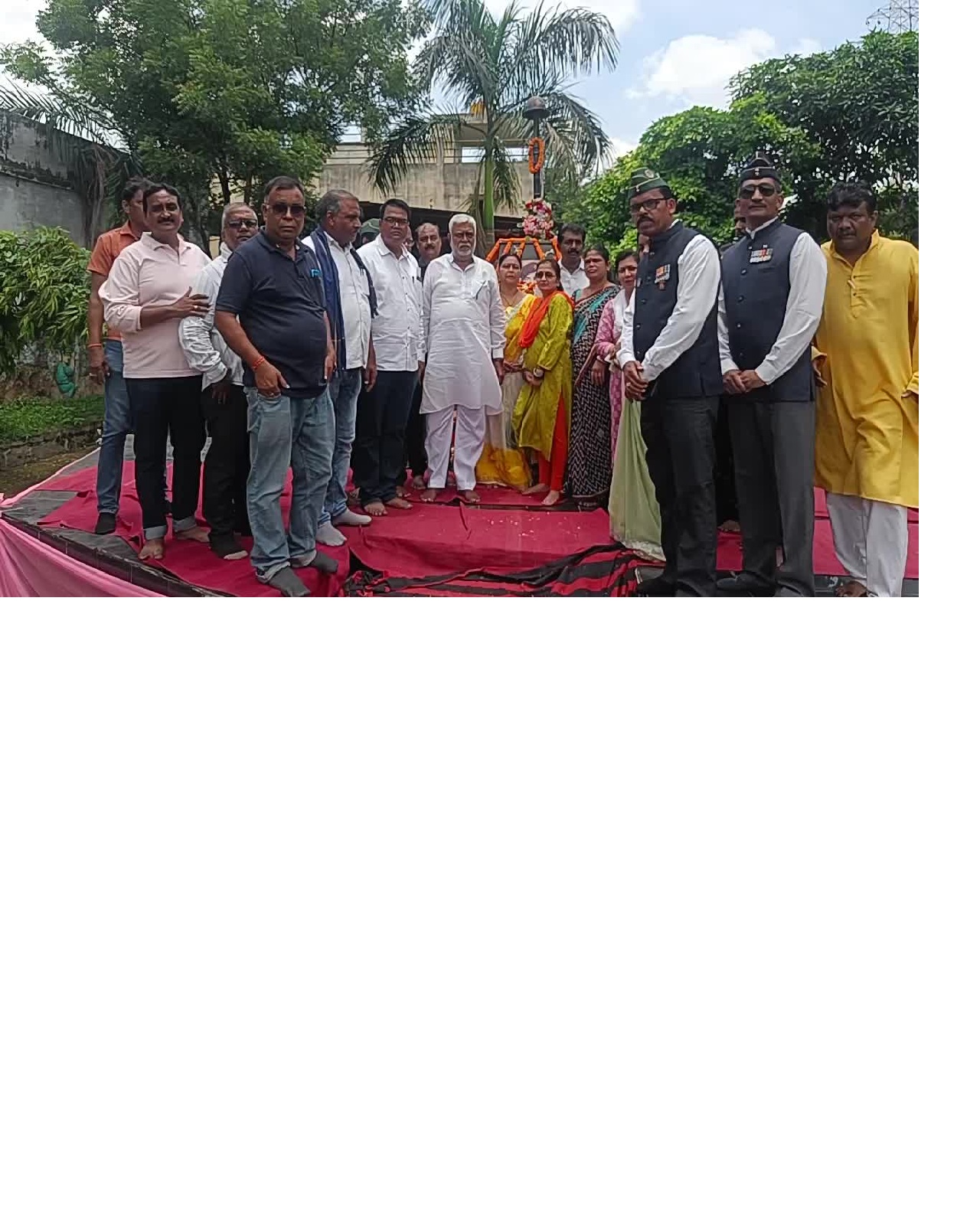 Bhilai News: शहीद कौशल यादव के शहादत दिवस पर शहर के लोगों ने दी श्रध्दांजली, मौके पर कई दिग्गज मंच पर नजर आए