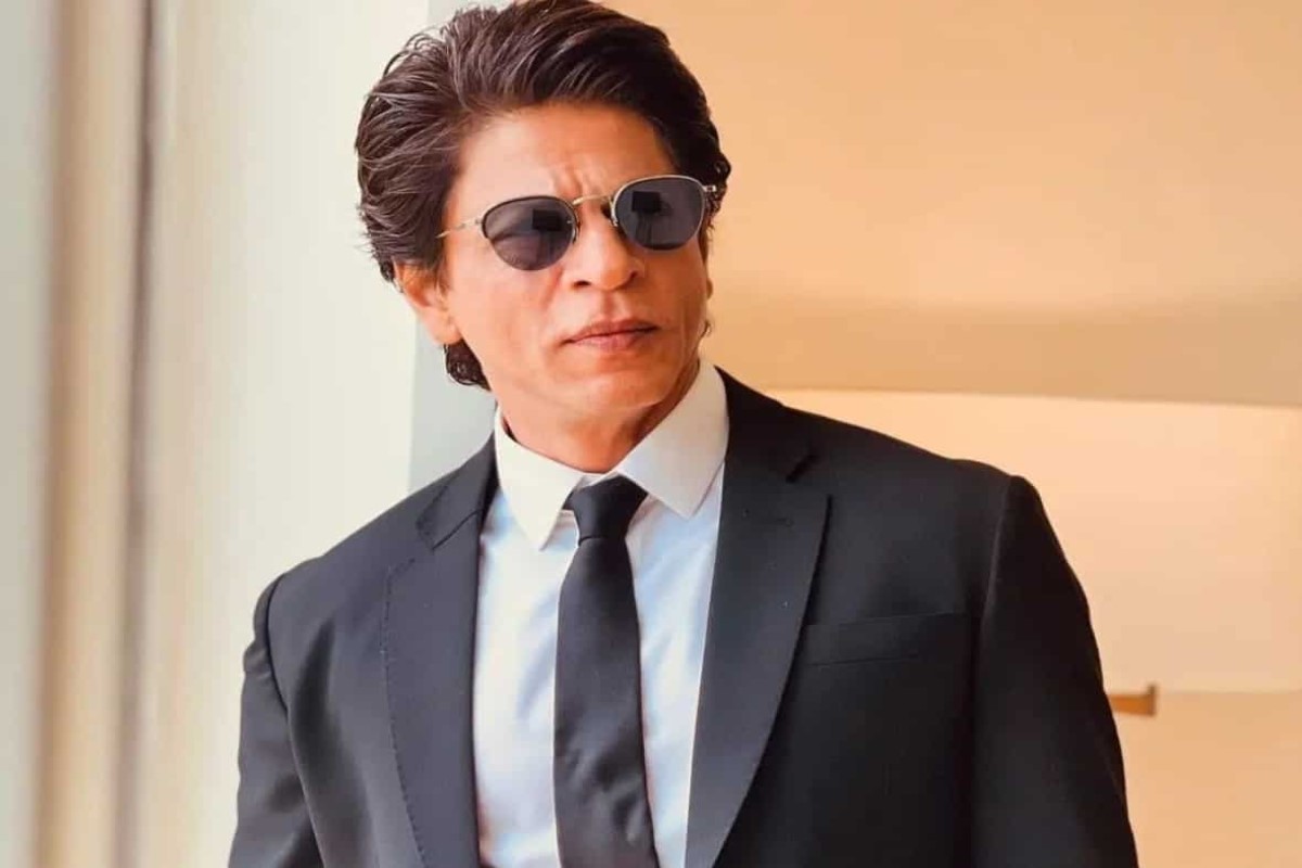 शाहरुख खान को एक्ट्रेस ने जड़े तमाचे, सामने खड़ी होकर चुपचाप देखती रही पत्नी गौरी खान, जानिए क्या हुआ था शूटिंग के दौरान