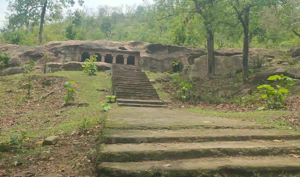 Mysterious caves of Singrauli