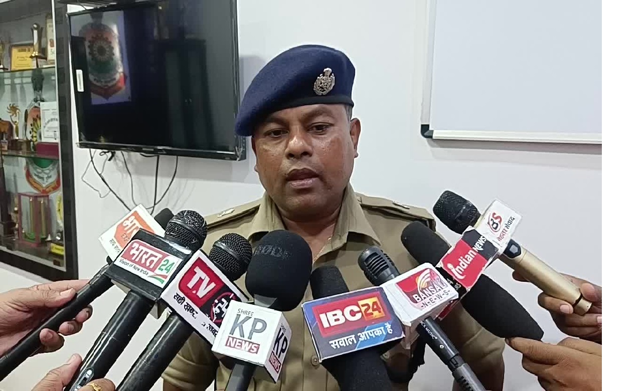 Bhilai News: डांस की ऐसी दीवानगी की अपने ही घर में किया ऐसा कांड, परिजनों ने दर्ज कराई रिपोर्ट, जानिए क्या है पूरा मामला