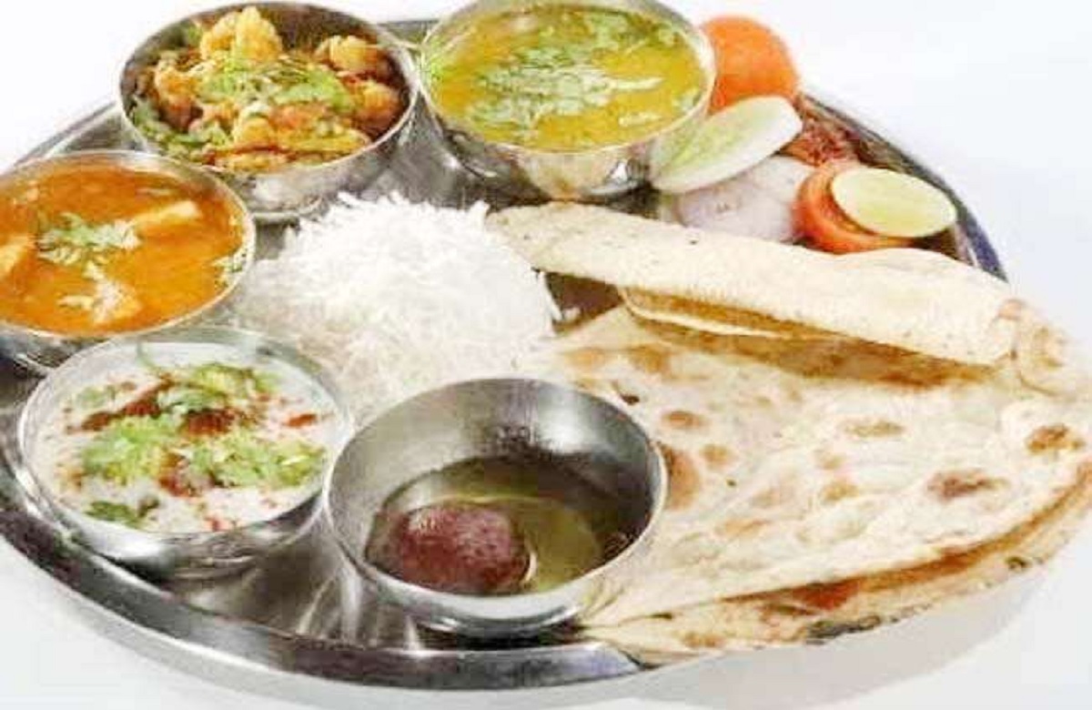 पूरे सावन भर इस रेलवे स्टेशन पर यात्रियों को मिलेगा शाकाहारी खाना, तैयारी पूरी