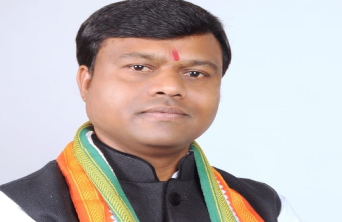 सांसद दीपक बैज बनाए गए PCC चीफ, चुनाव से पहले कांग्रेस ने किया बड़ा बदलाव…
