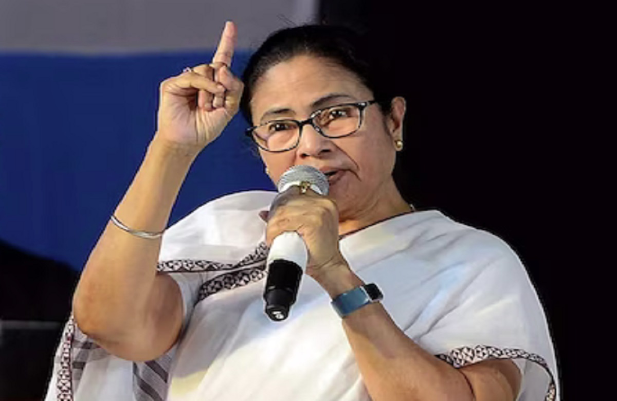 PM मोदी पर जमकर बरसीं ममता, बोली – उन्होंने मणिपुर पर बात नहीं की, मणिपुर के साथ बंगाल, छत्तीसगढ़ और राजस्थान को जोड़ा…
