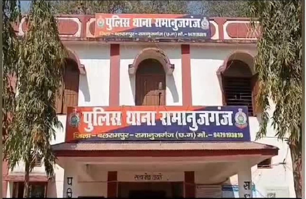 SP suspended one SI and three constables after absconding of two rape accused