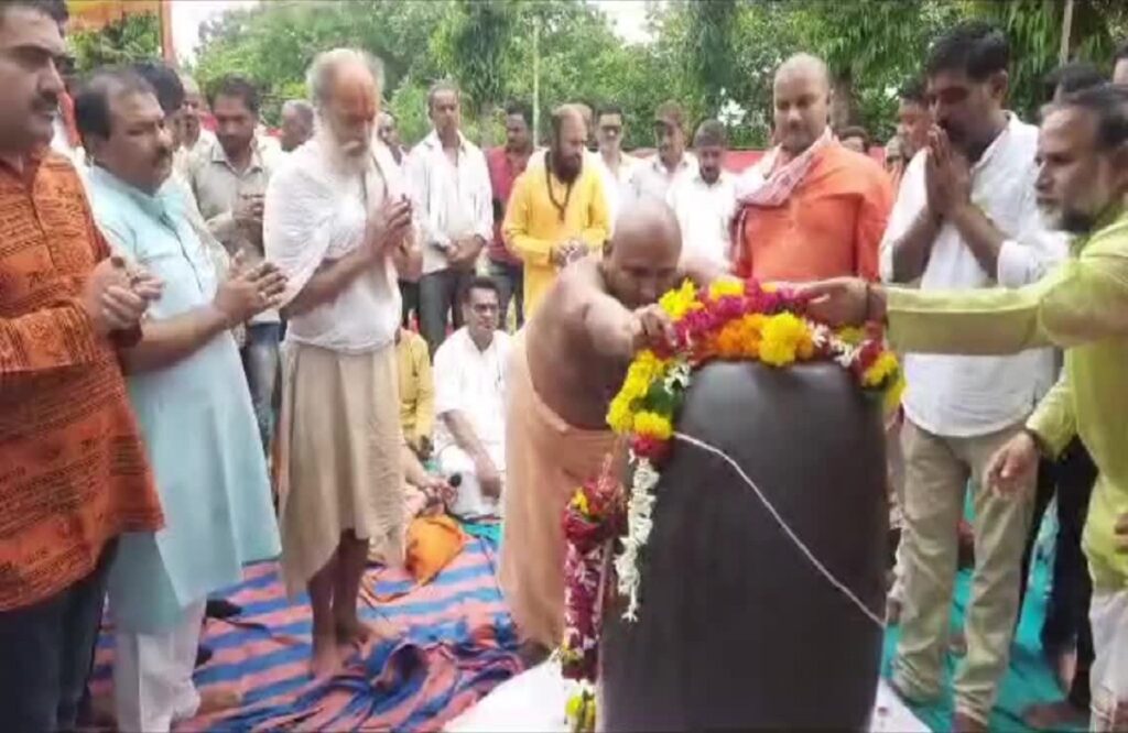 Shivling will go from Omkareshwar to Ayodhya for pagoda