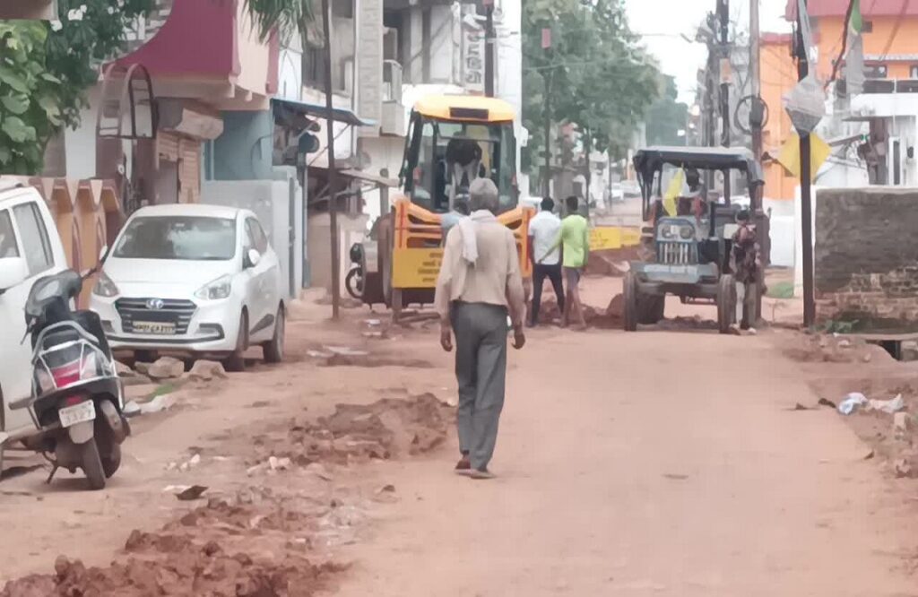 Sewer line increased the tension of the residents