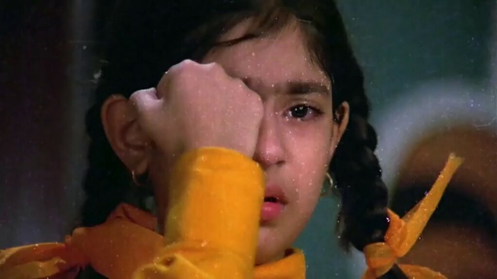 Raksha Bandhan Special: हर घर में बजता है भाई-बहन का क्यूट गाना 'फूलों का तारों का सबका कहना है'