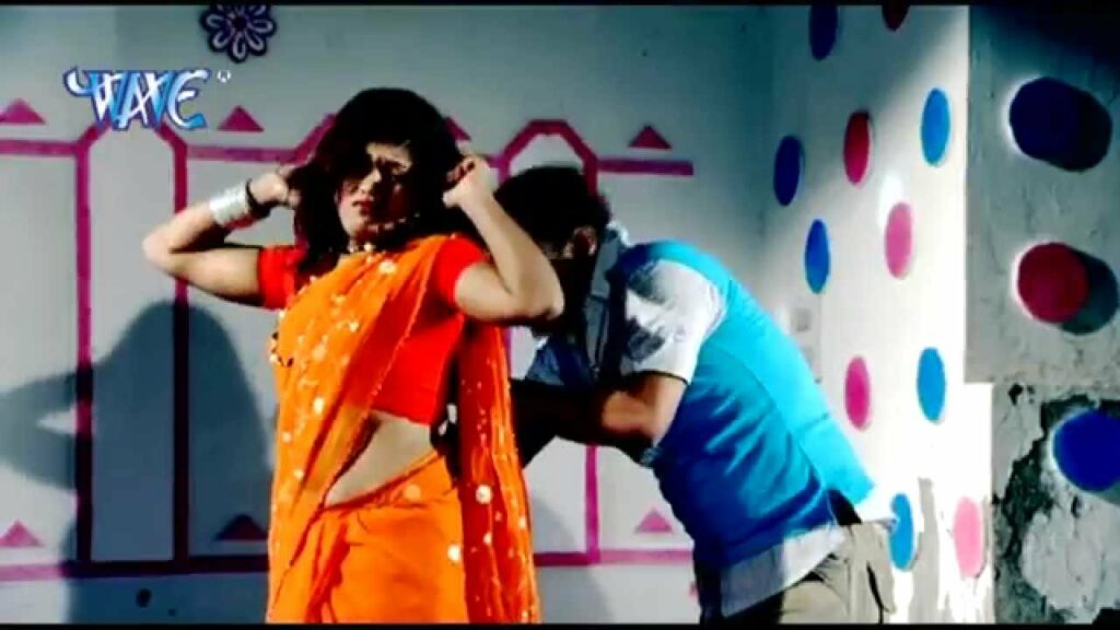 Choliya Ke Hook Gana: लगाई दिही चोलिया के हुक राजाजी- Arvind Akela Kallu का यह वीडियो देख लग जाएगा करंट