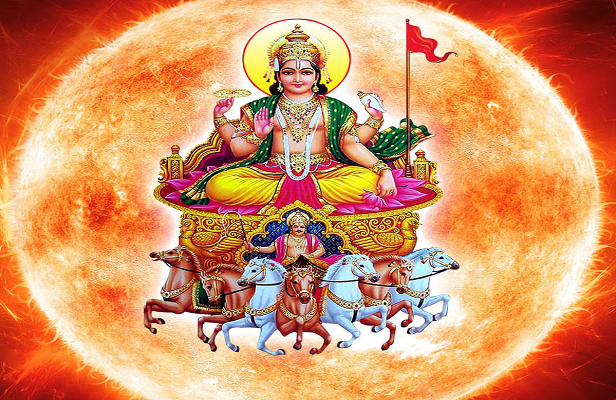 Aditya Hridaya Strota for wealth: आर्थिक सफलता की प्राप्ति के लिए जरूर करें आदित्य हृदय स्तोत्र का पाठ, सूर्य देव करेंगे कृपा की बरसात