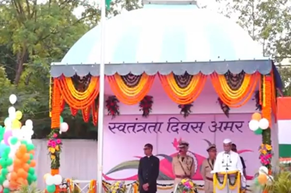 सीएम भूपेश बघेल ने संविदा कर्मचारियों को दी स्वतंत्रता दिवस की सौगात, सुनकर नहीं रहेगा खुशी का ठिकाना