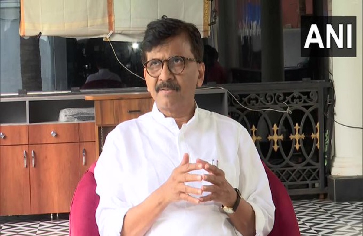 ‘अगर प्रियंका गांधी वाराणसी से PM मोदी के खिलाफ चुनाव लड़ती हैं तो उनकी जीत तय’,  सांसद संजय राउत का दावा