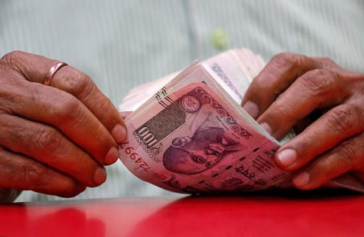 Festival Allowance for Mgnrega Employees : राज्य सरकार ने मजदूरों को दी बड़ी खुशखबरी, मनरेगा श्रमिकों को मिलेगा त्योहार भत्ता, बोनस देने का भी किया ऐलान
