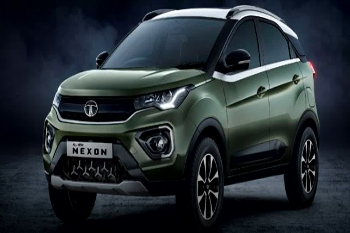 Tata Nexon facelift: लॉन्च से पहले लीक हुई नेक्सॉन फेसलिफ्ट की डिटेल्स, कई खासियतों के साथ देखें इसके फीचर्स