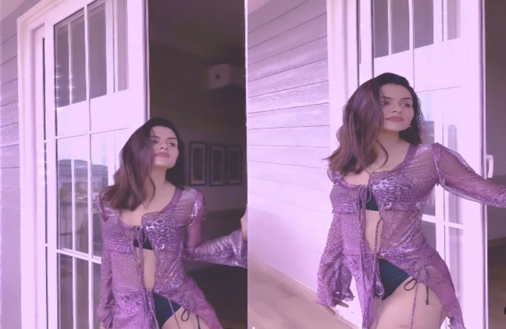 Priyanka Chahar Chaudhary Bikini Sexy Video