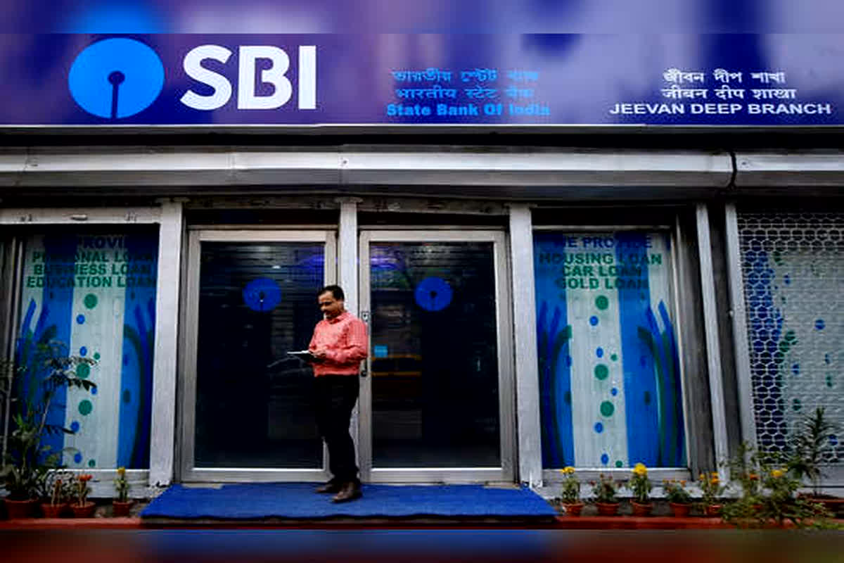 SBI-ONGC Privatization: SBI और तेल कंपनी को निजी हाथों में सौंपेगी मोदी सरकार? वित्त मंत्री के इस बयान के बाद शुरू हो गया कयासों का दौर
