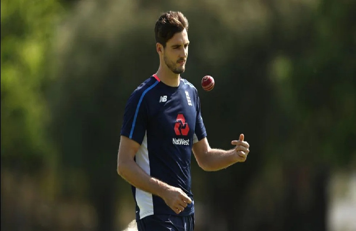 क्रिकेट फैंस को लगा बड़ा झटका, इस दिग्गज तेज गेंदबाज ने अचानक किया संन्यास का ऐलान