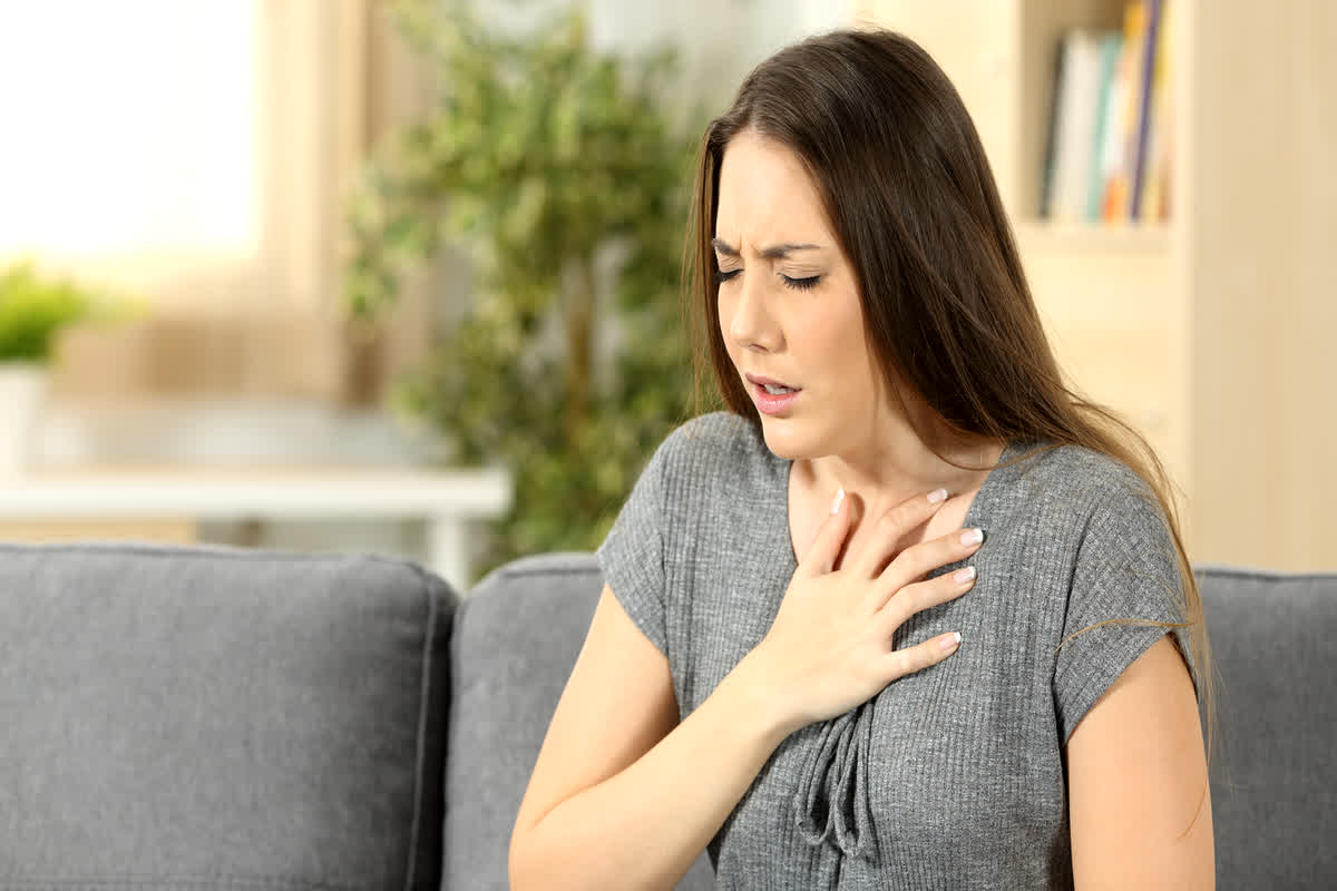 These 5 symptoms are seen in women due to anemia
