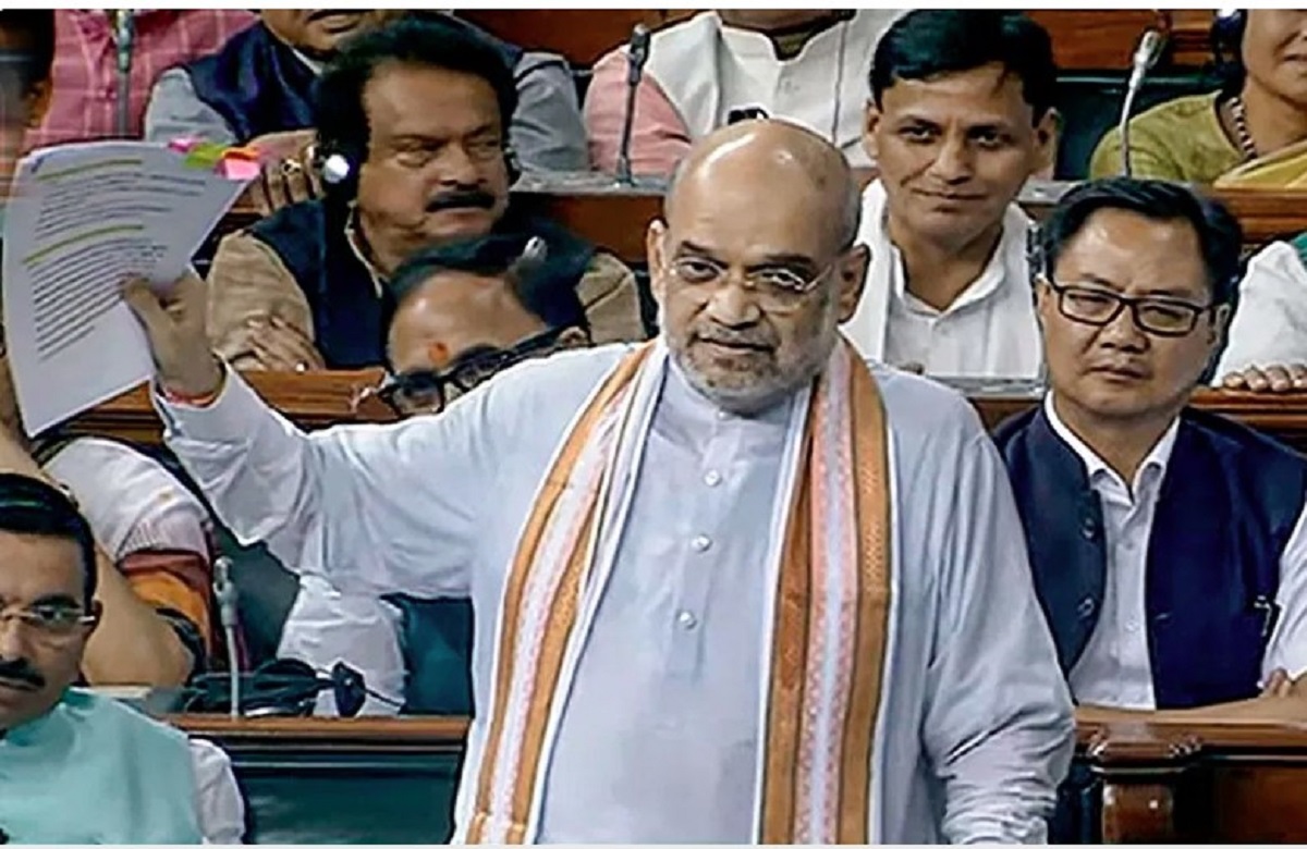 पहचान छुपाकर संबंध बनाने वालों की अब खैर नहीं, नए बिल में बदली गई IPC, गृहमंत्री अमित शाह ने पेश किया नया बिल