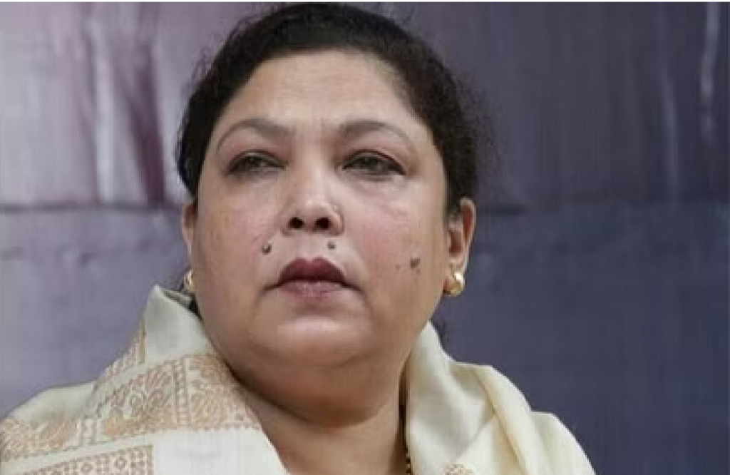 Famous poet Anjum Rahbar joins Congress