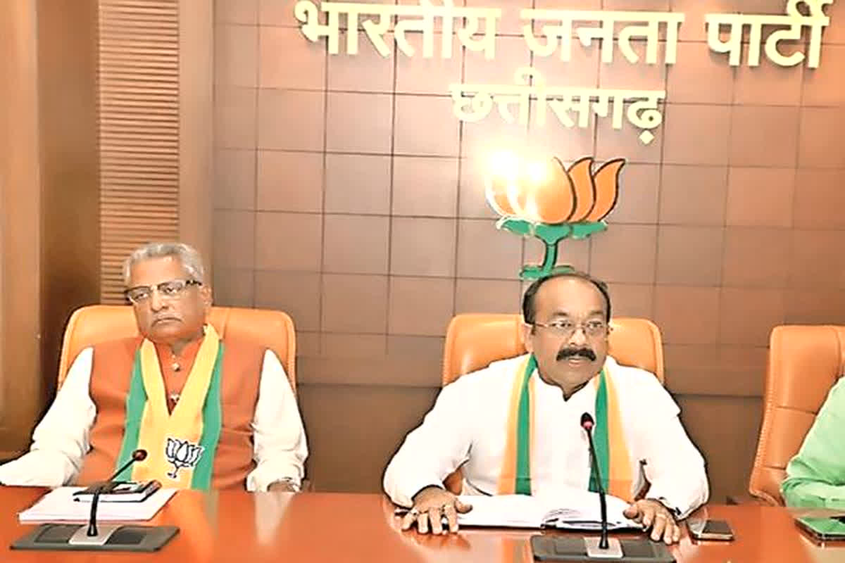 CG Vidhan Sabha 2023: बीजेपी ऐसे प्रत्याशियों को बिल्कुल नहीं देगी टिकट, इस मामले के बाद फूँक फूँक कर रख रही कदम