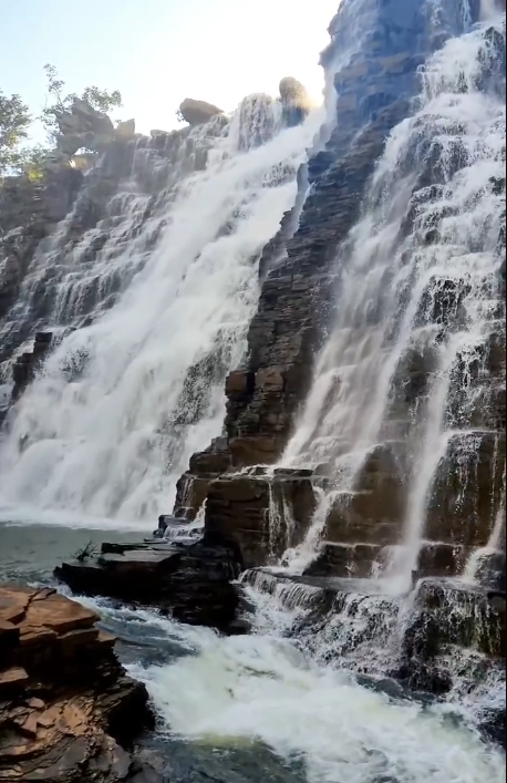 इसकी ऊंचाई लगभग 300 फीट है और यह छत्तीसगढ़ का सबसे ऊँचा जलप्रपात है।