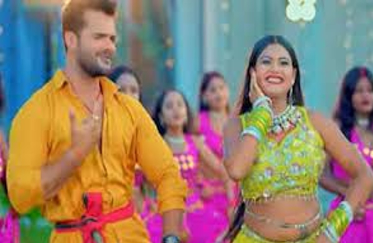 Bhojpuri Song : Kheshari संग दिखी एक्ट्रेस रानी की प्यार भरी केमिस्ट्री ‘डबल खिड़की’ गाने को देख बड़ी फैंस के दिलों की धड़कन