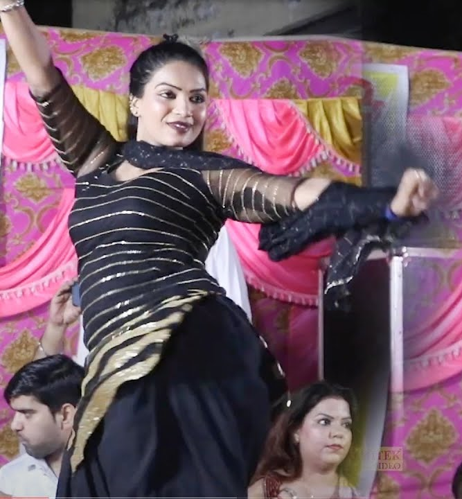 Badli Badli Lage Dance: ममता ने 'बदली बदली लागे' पर तोड़ा स्टेज, भूल जाएंगे सपना चौधरी और गोरी नागोरी का डांस