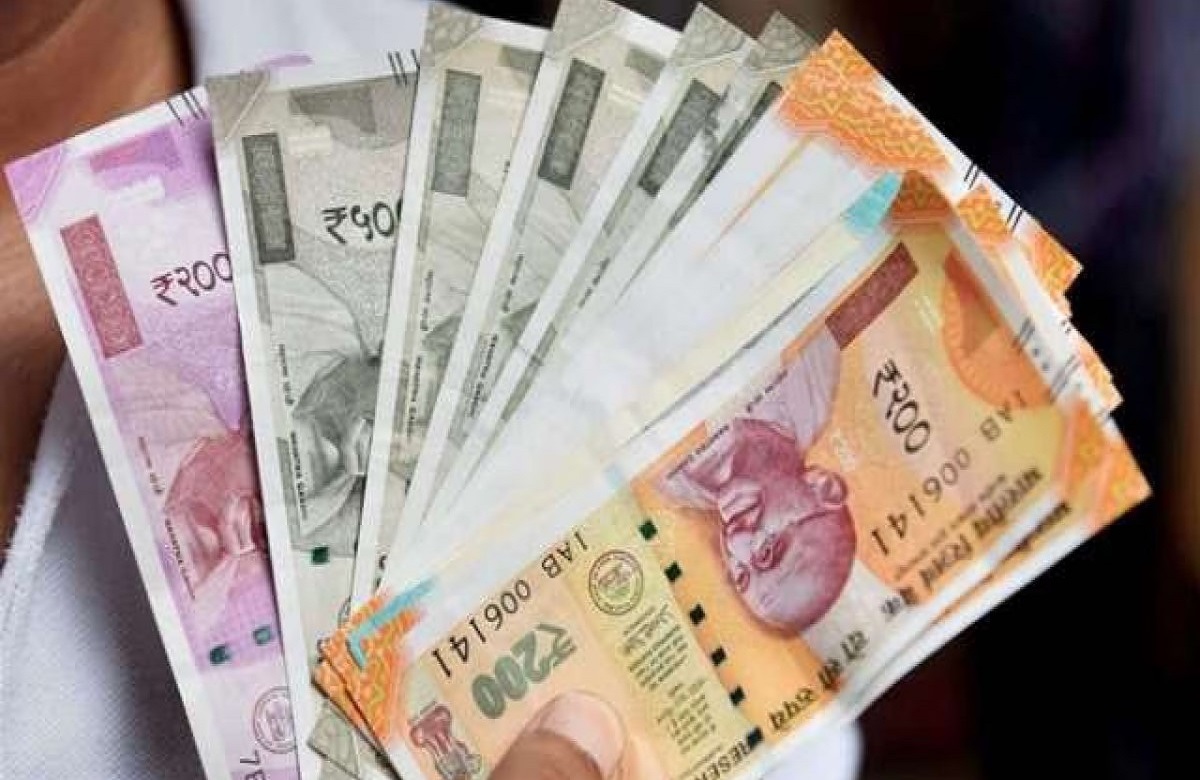 Rules Change From 1 November : LPG से लेकर क्रेडिट कार्ड तक कल से बदल जाएंगे ये बड़े नियम, जानें आपकी जेब पर कितना पड़ेगा असर