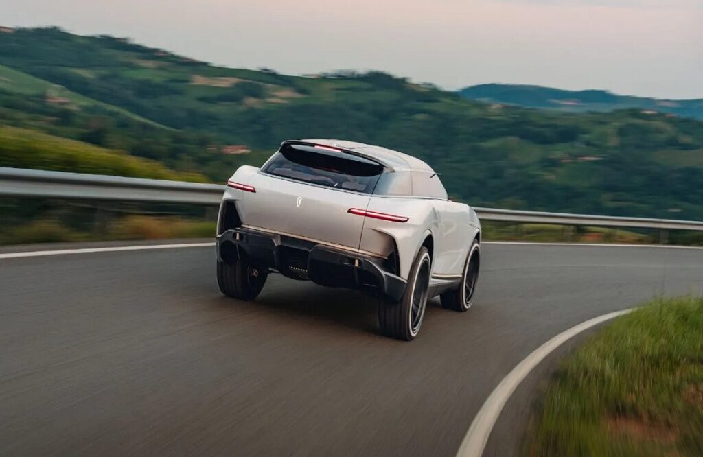 New Mahindra PURA Vision