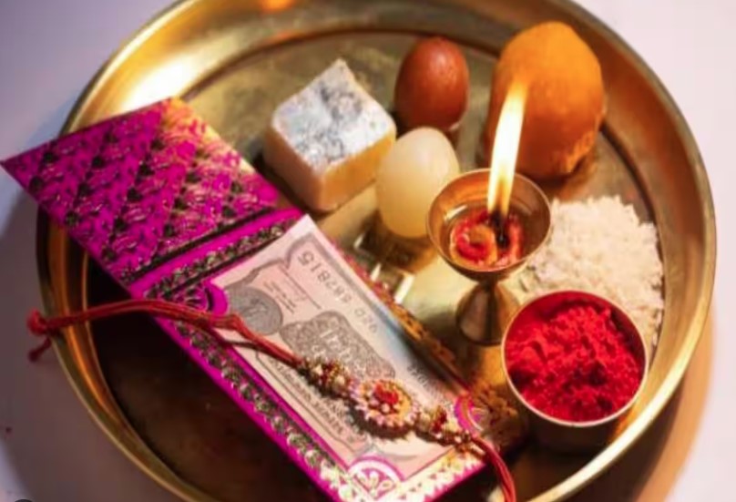 Raksha Bandhan 2023: सबसे पहले इस भगवान को बांधें राखी, जिन बहनों के भाई नहीं वे जरूर करें ये काम, दूर होंगी बाधाएं