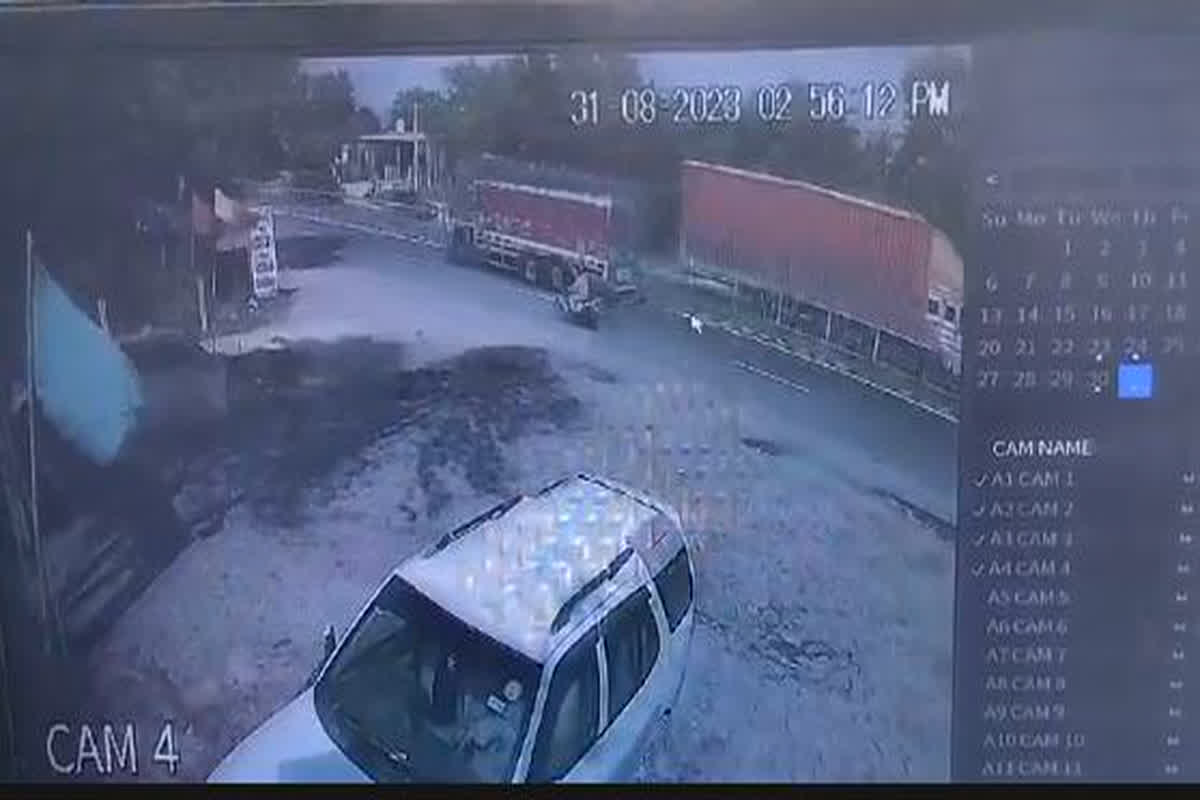 Truck Dragged Car Video: हाइवे में कार को घसीटता ले गया ट्रक, कार में सवार था पूरा परिवार, वीडियो वायरल