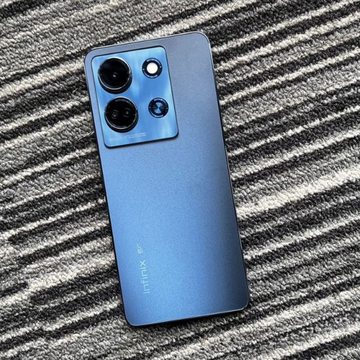 Infinix Hot 40 5G: मार्केट में आया कम बजट का ये स्मार्टफोन, फीचर्स देख आप भी हो जाएंगे हैरान